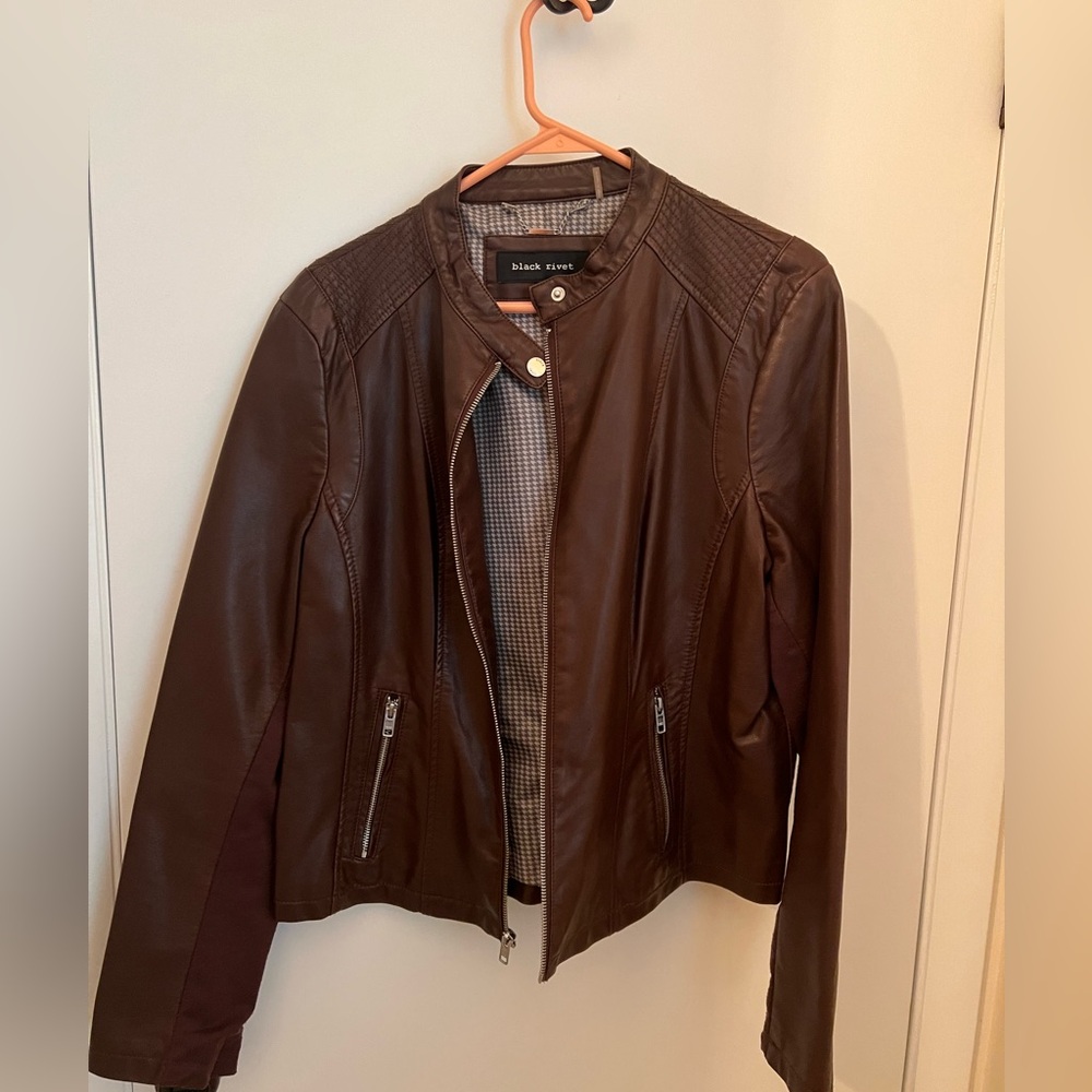 Black Rivet - Brown leather jacket